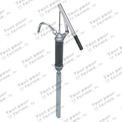 Pompe à manivelle + tuyau de refoulement